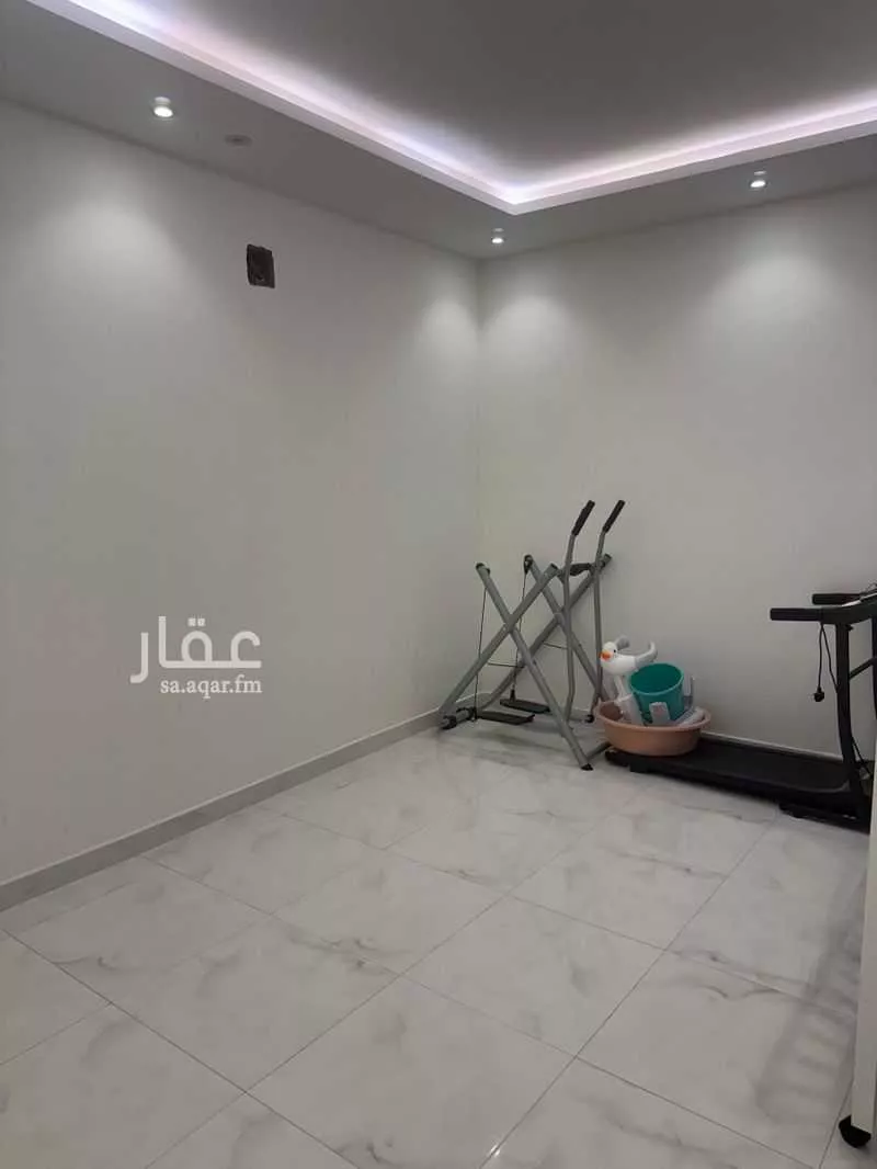 5 bedroom apartment in Tuwaiq 8