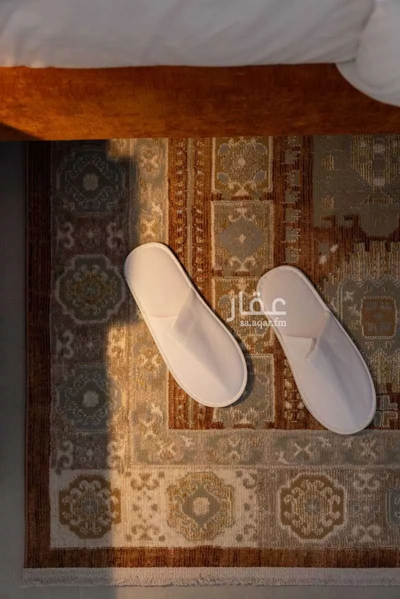 شقة 2 غرف في الملقا 6