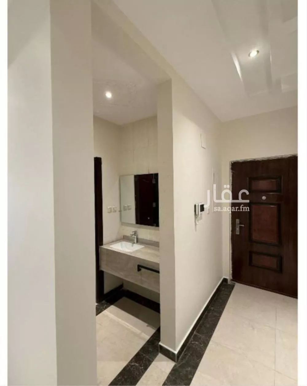 3 bedroom apartment in Al Malqa 5