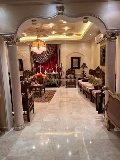 7 bedroom villa in Al Zahra 3