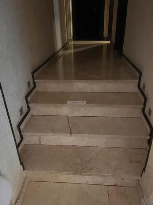 7 bedroom villa in Al Zahra 9