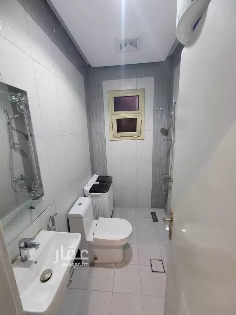 30 bedroom apartment in Al Wizarat 18