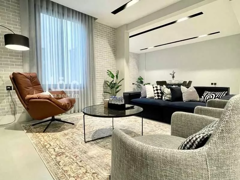 3 bedroom apartment in Al Aqiq 7