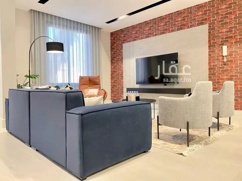 3 bedroom apartment in Al Aqiq 8