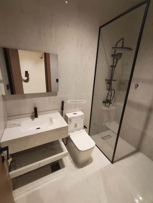 7 bedroom villa in Al Yaqout 2