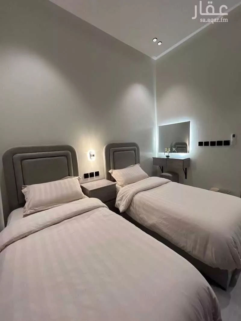 3 bedroom apartment in Al Yarmouk 7