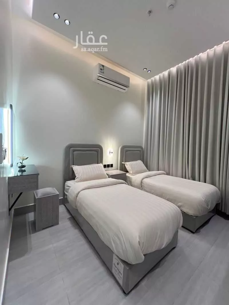 3 bedroom apartment in Al Yarmouk 8