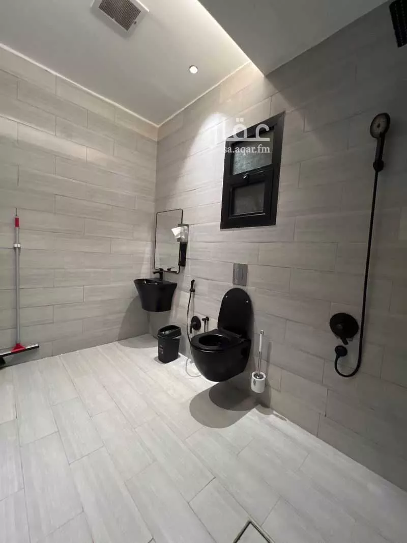 3 bedroom apartment in Al Yarmouk 10