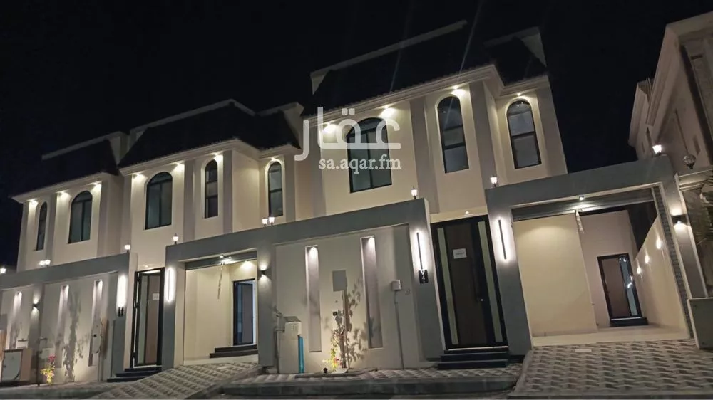 فيلا 8 غرف في السفن