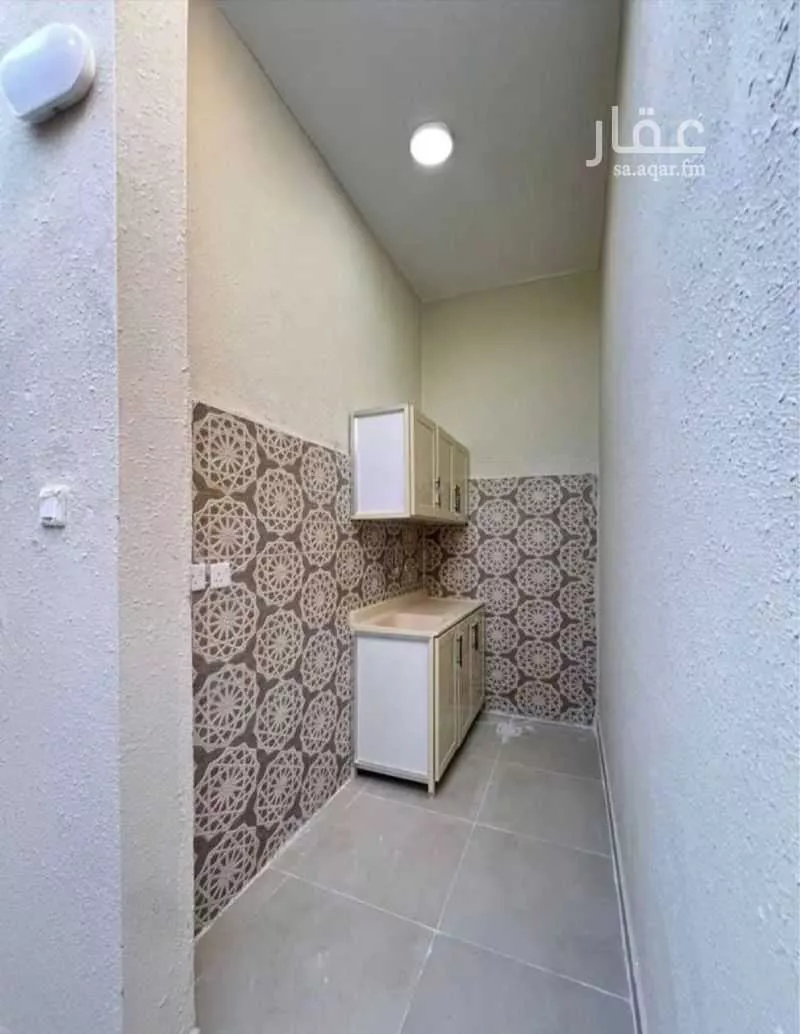 شقة 50 غرف في الرمال 4