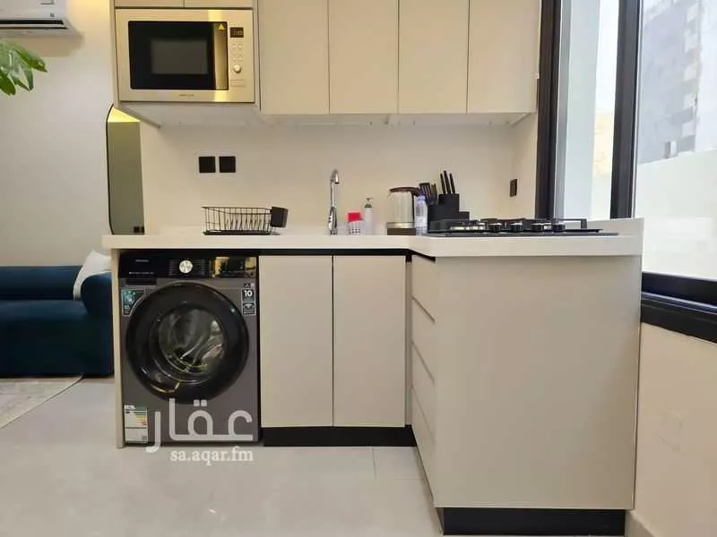 3 bedroom apartment in Al Narjis 18