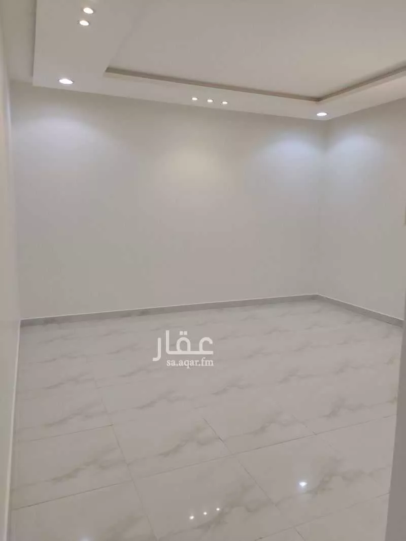 4 bedroom apartment in Al Mahdiyyah, Riyadh 16