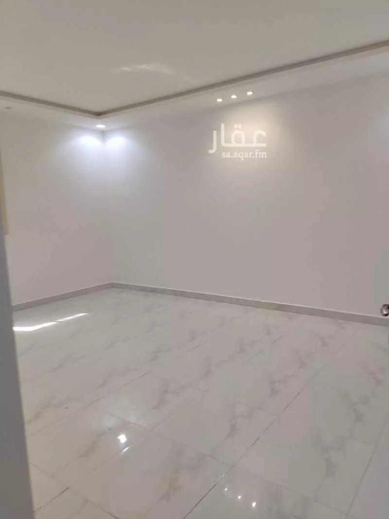 4 bedroom apartment in Al Mahdiyyah, Riyadh 17