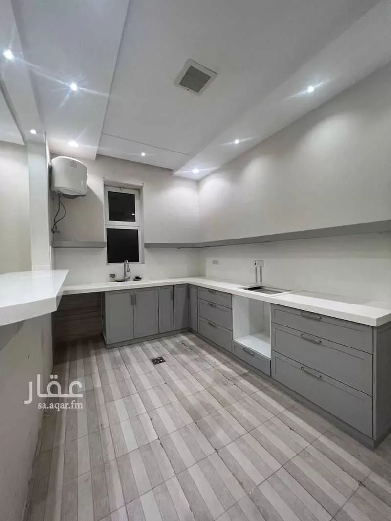 5 bedroom apartment in Al Narjis 6