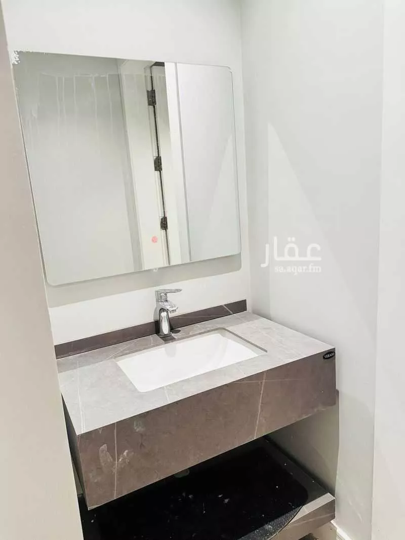 شقة 2 غرف في النخيل 18
