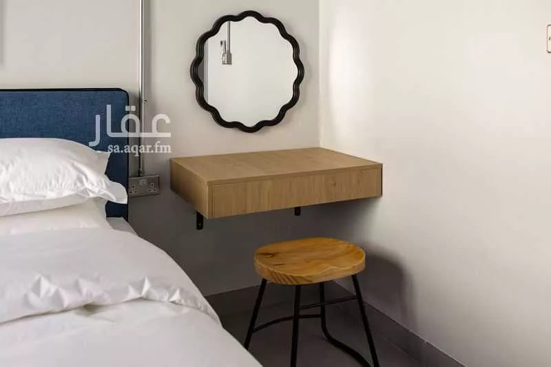 شقة 1 غرف في الملقا 14