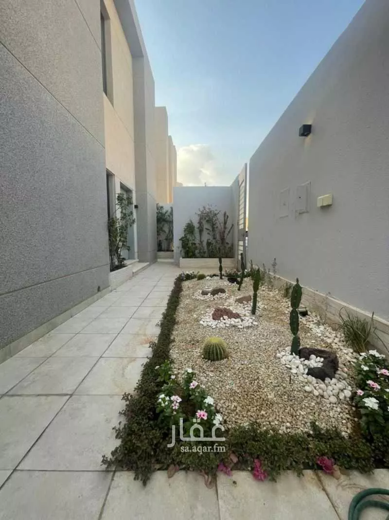 6 bedroom villa in Al Rabie, Riyadh 17