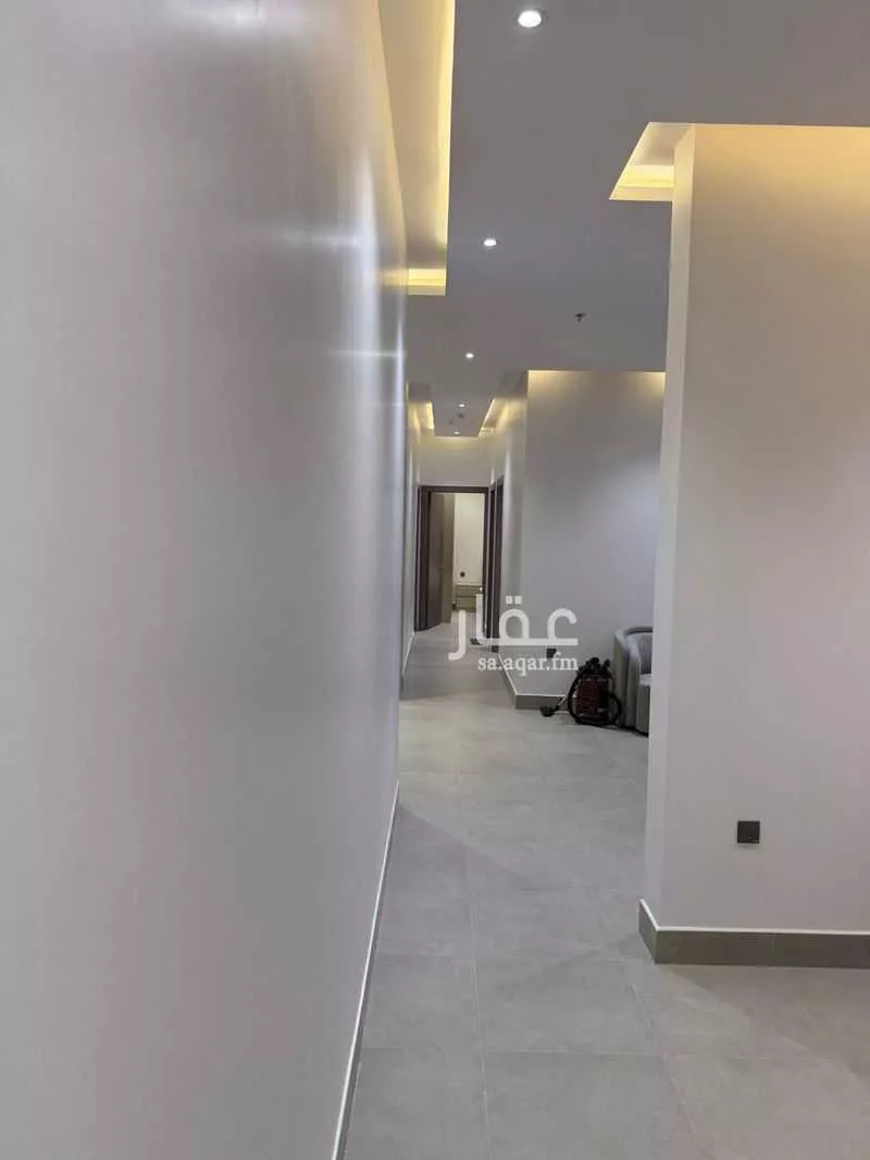 4 bedroom apartment in Al Qadisiyah 10