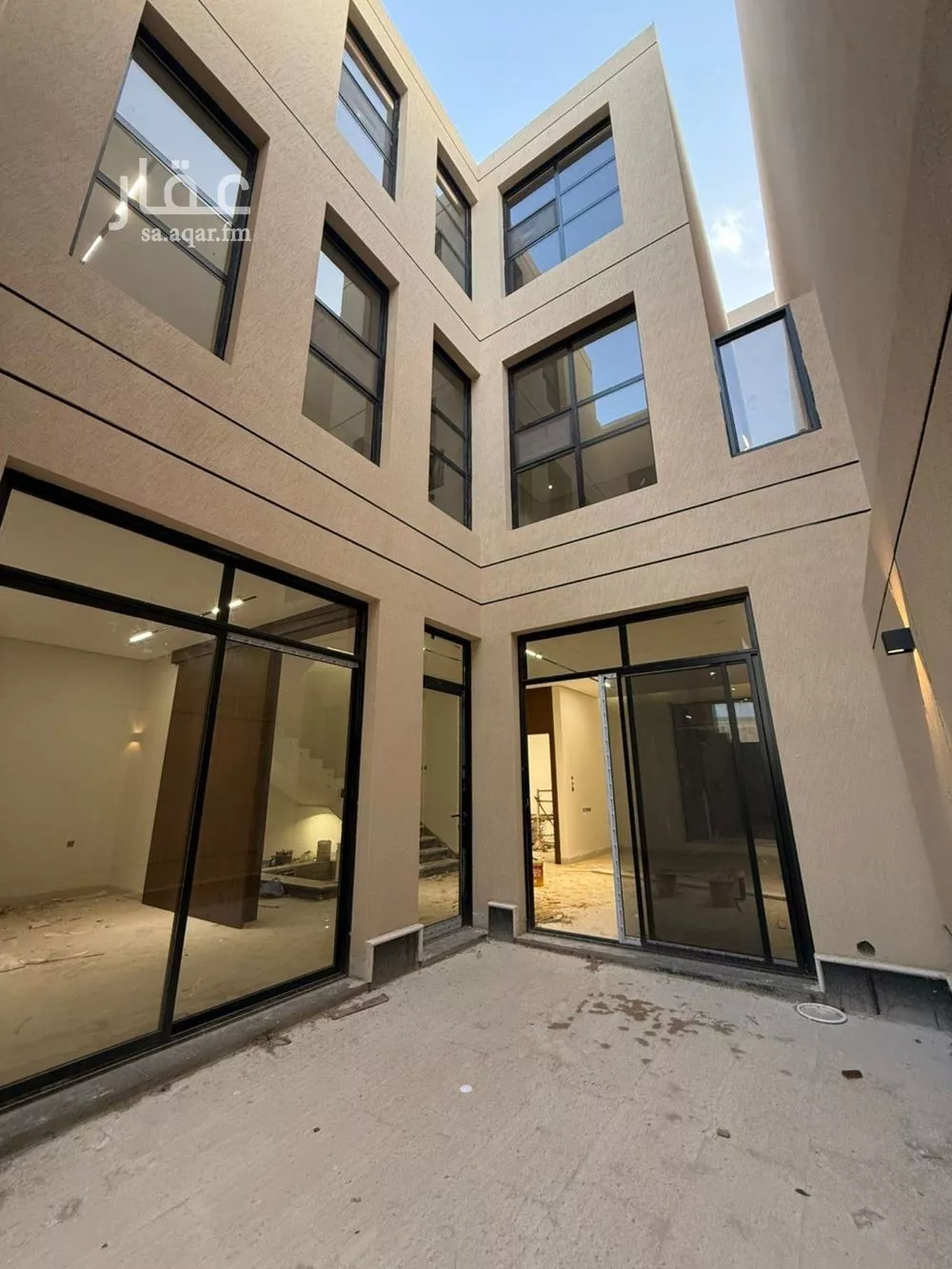 6 bedroom villa in Al Mahdiyyah 3