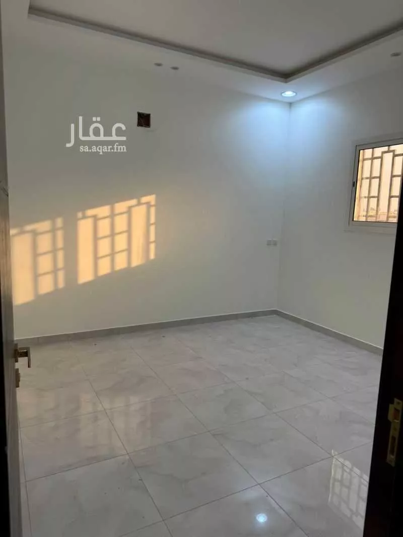 3 bedroom floor in As Saadah 2