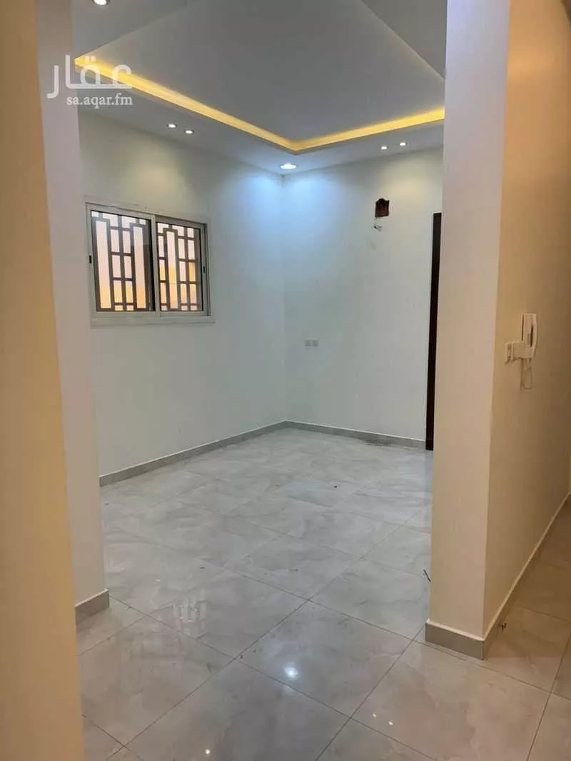 3 bedroom floor in As Saadah 4