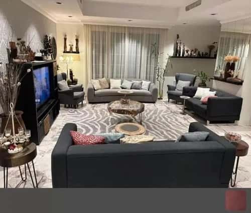5 bedroom apartment in Al Andalus 12