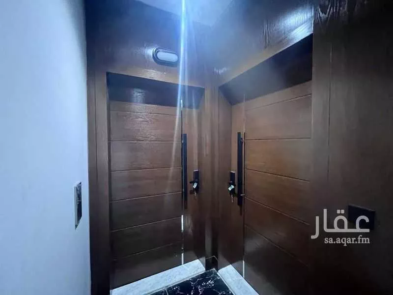 5 bedroom apartment in Mishrifah 7