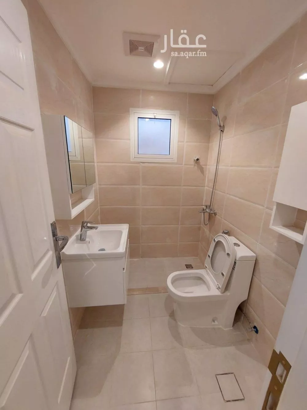 2 bedroom apartment in Al Rakah Ash Shamaliyah 10