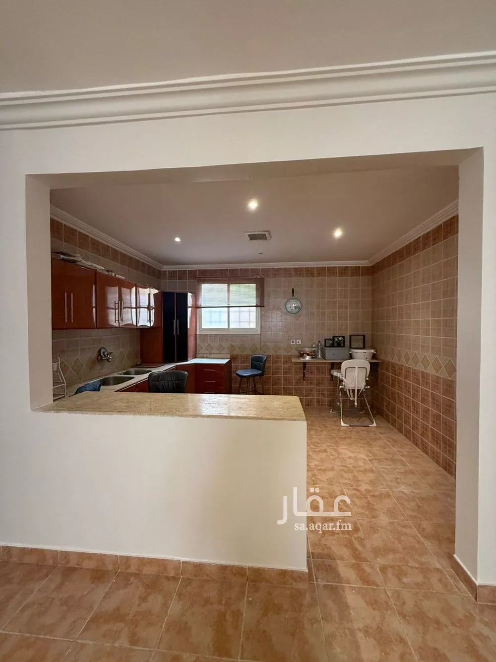 شقة 3 غرف في الملقا 4