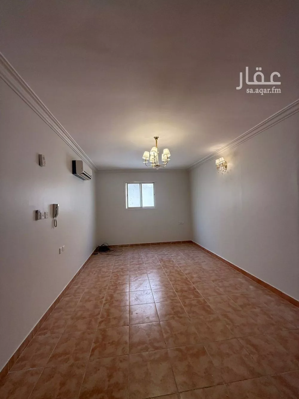 شقة 3 غرف في الملقا 6