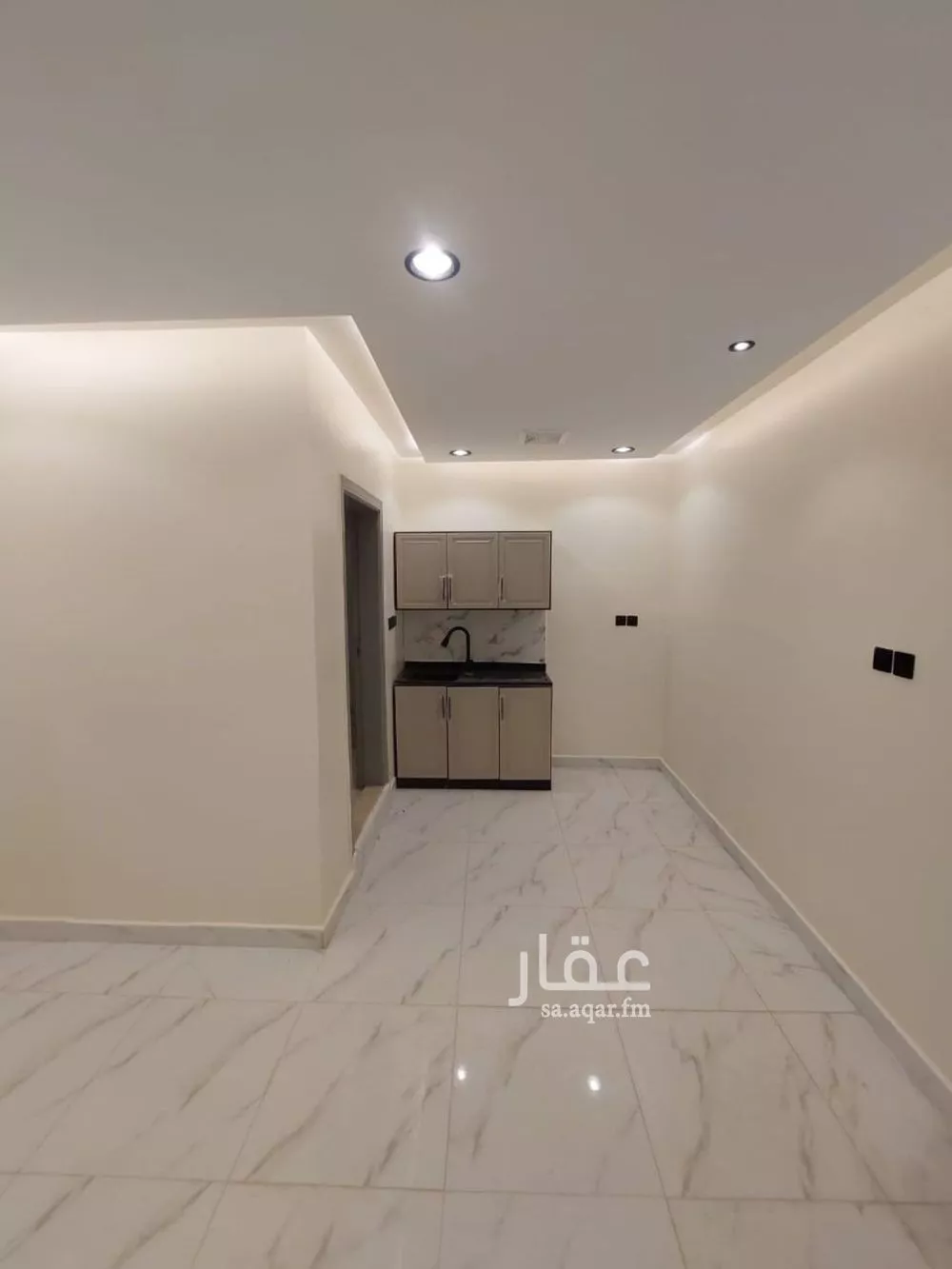 1 bedroom apartment in Ishbiliyah 8