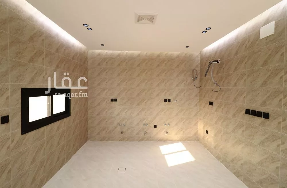 4 bedroom apartment in Al Bawadi, Jeddah 5