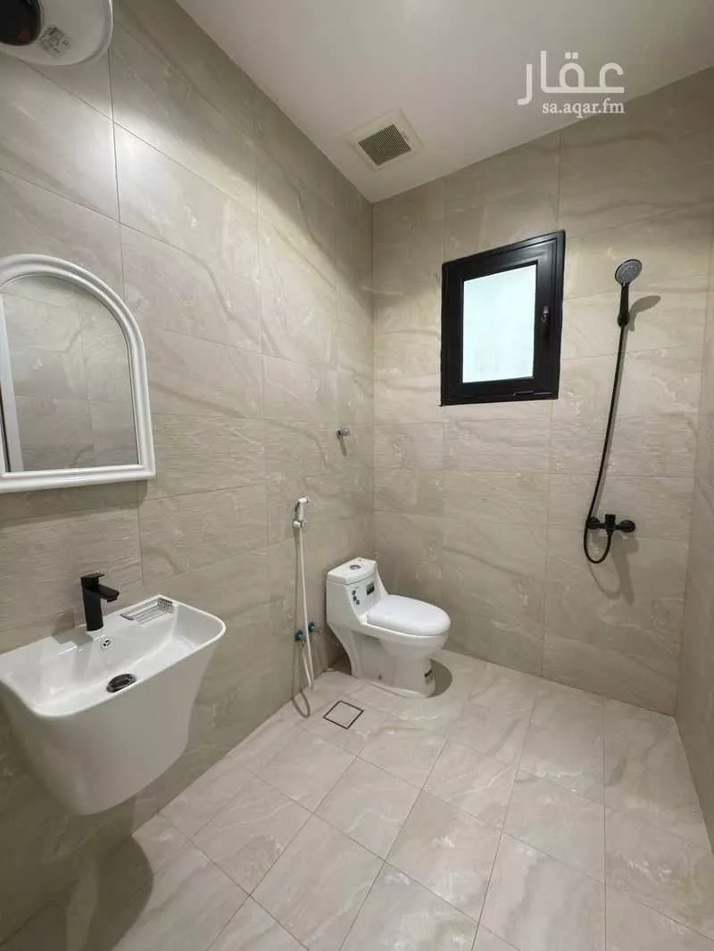 1 bedroom apartment in Al Thuqbah 8