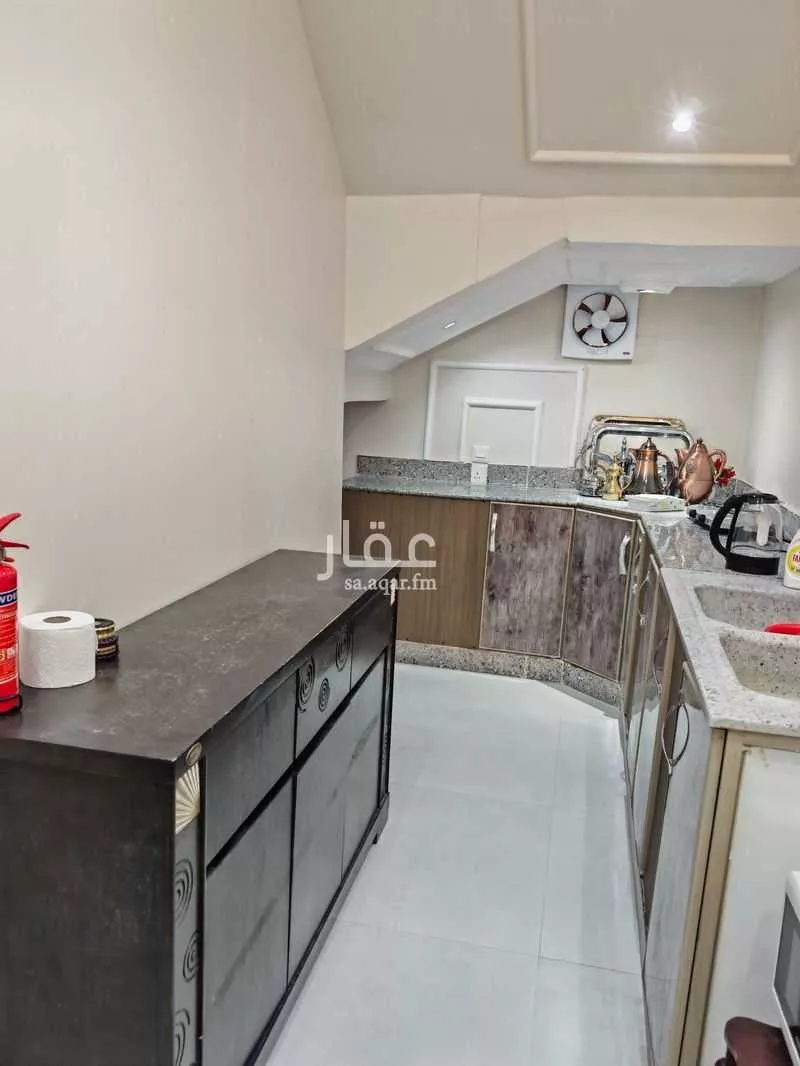 3 bedroom floor in Al Mahdiyyah 11