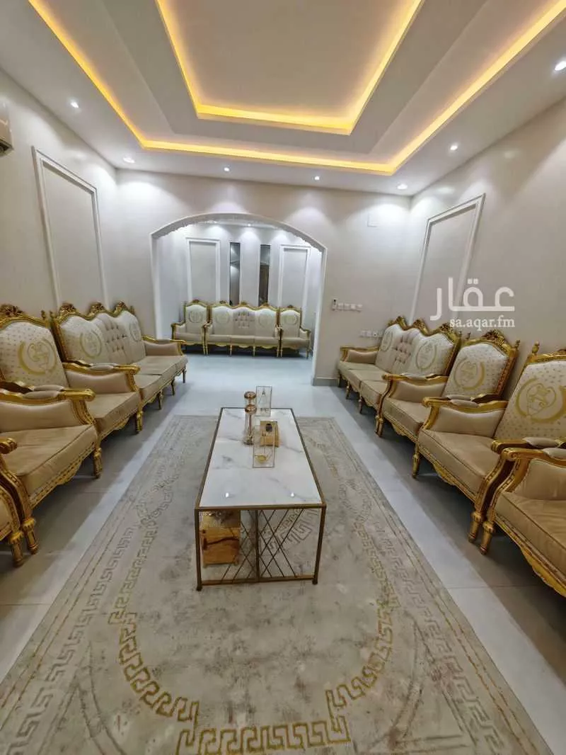 3 bedroom floor in Al Mahdiyyah 7