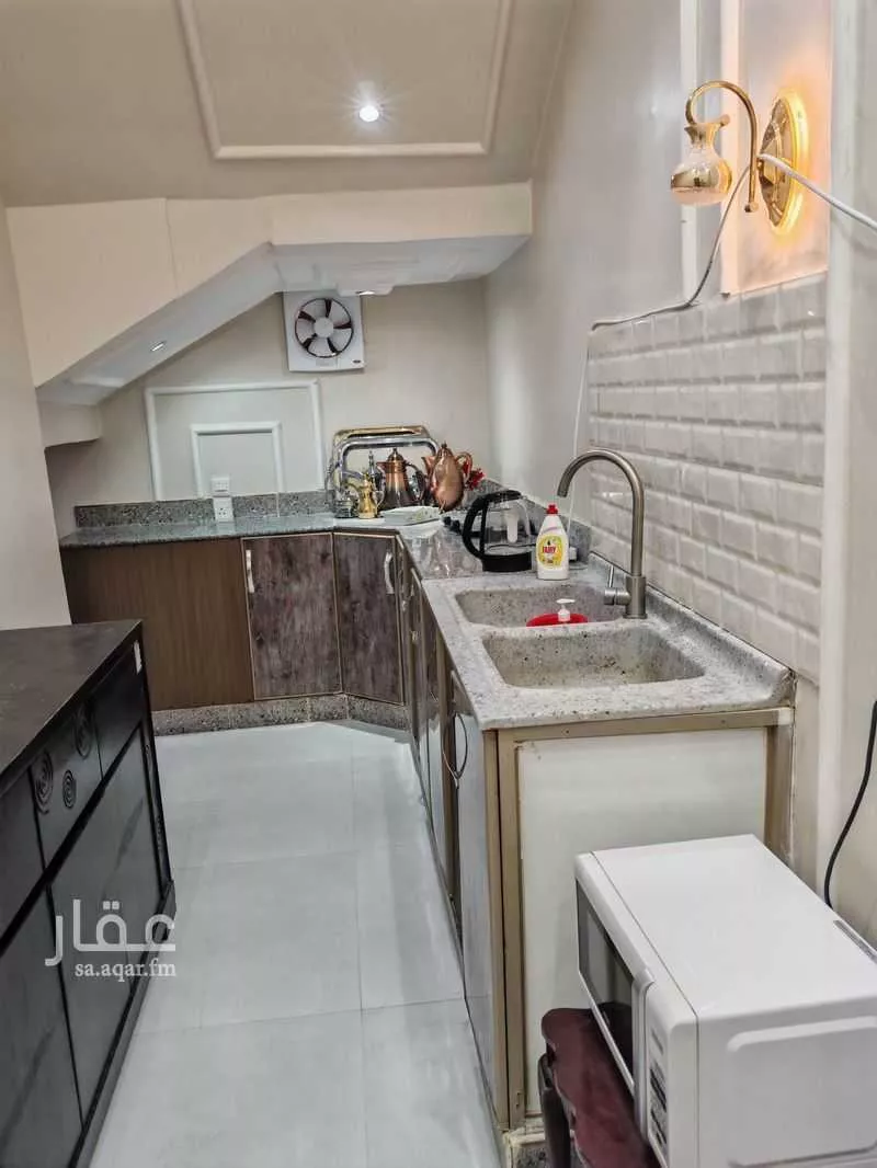 3 bedroom floor in Al Mahdiyyah 9