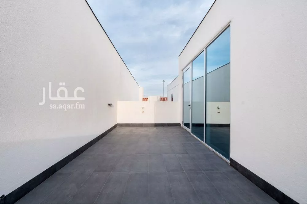 4 bedroom villa in Al Nuzhah, Eastern Province 7