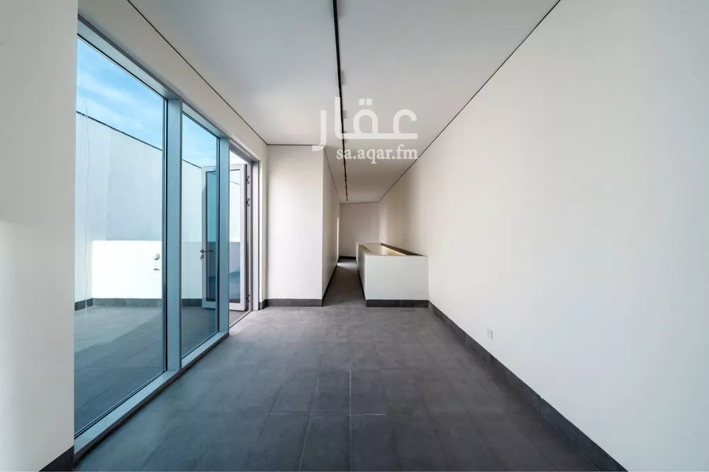 4 bedroom villa in Al Nuzhah, Eastern Province 10
