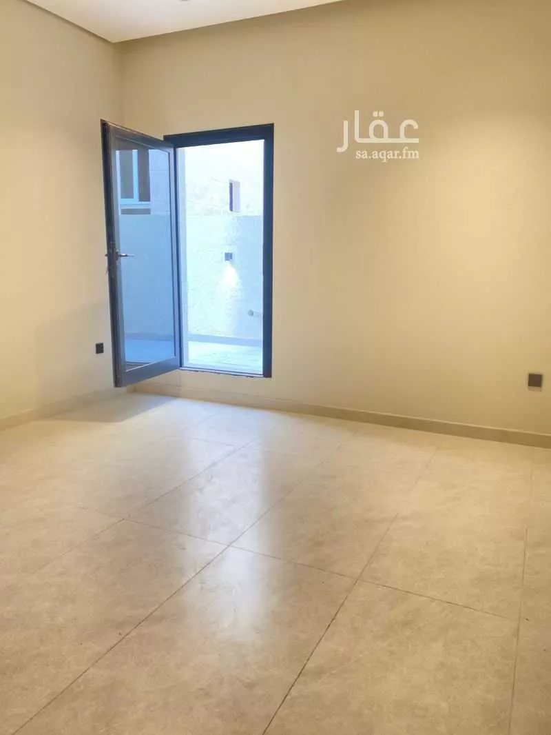 فيلا 6 غرف في الأمل 19
