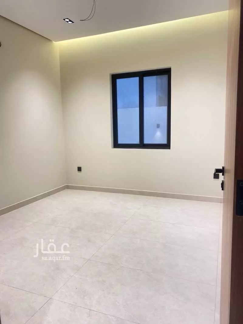 فيلا 6 غرف في الأمل 20