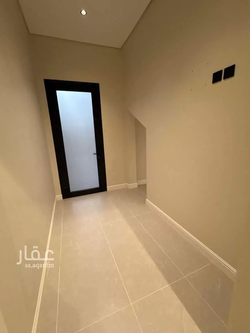 5 bedroom villa in Ash Shulah 3