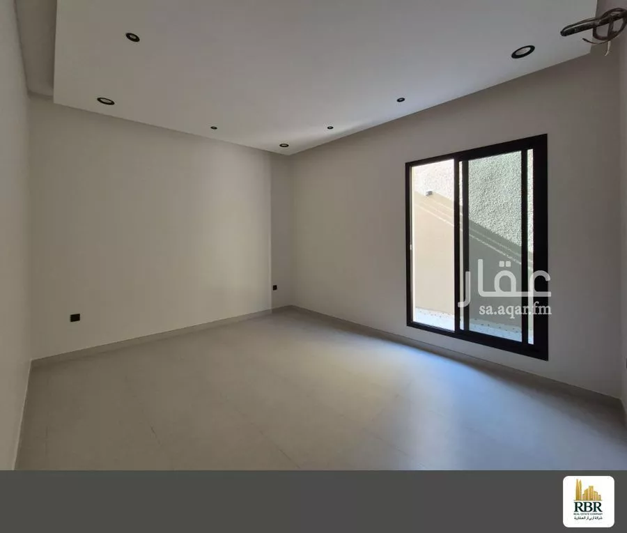 3 bedroom floor in Al Rawabi 7