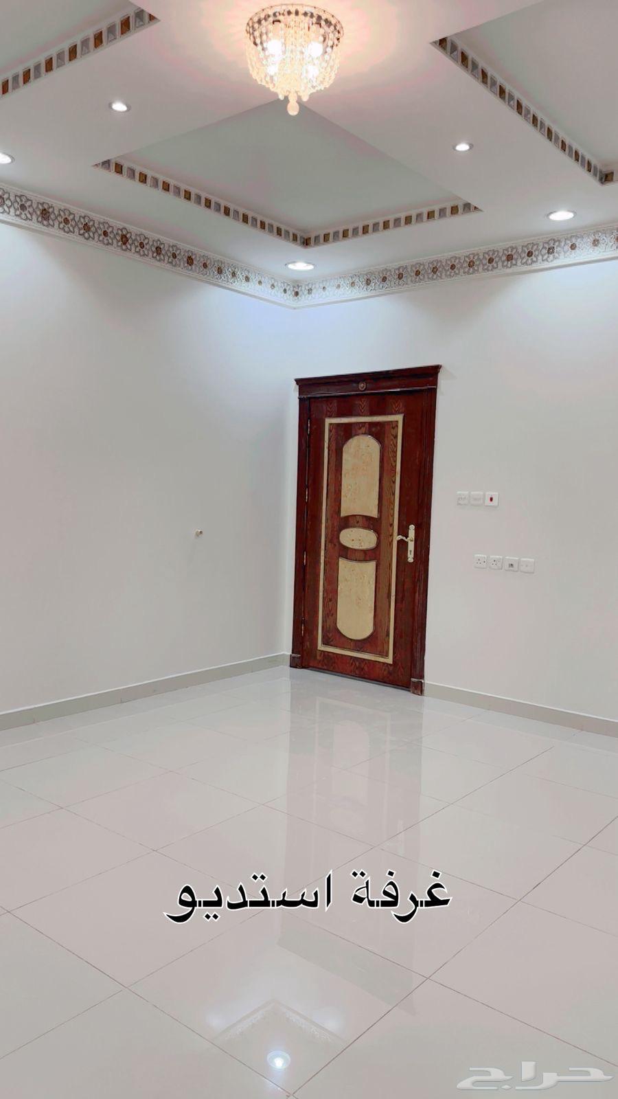 1 bedroom apartment in Al Maizilah 3
