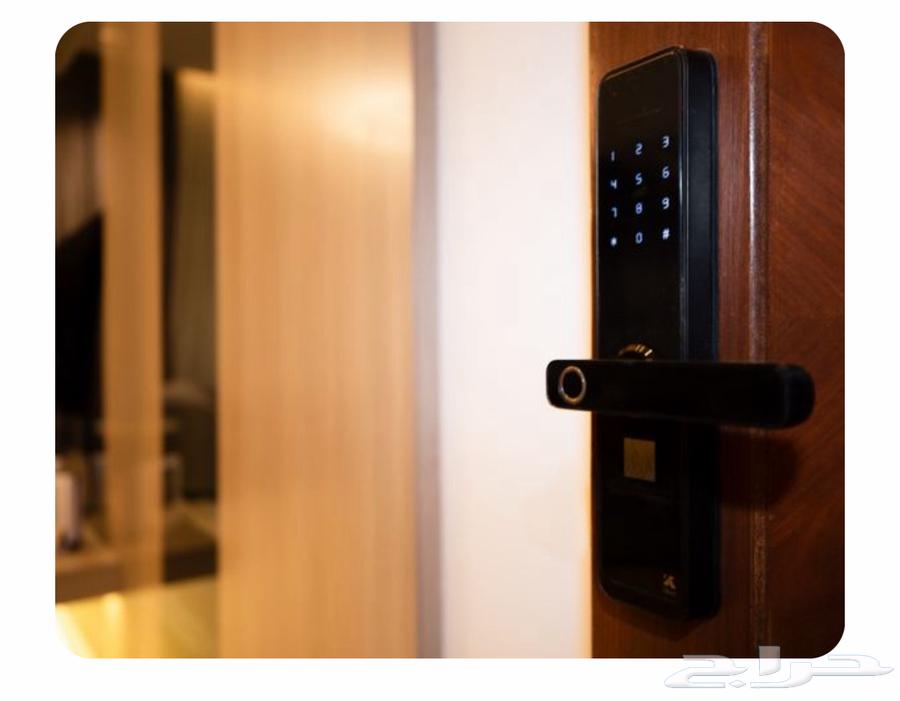 شقة 3 غرف في الملقا 4