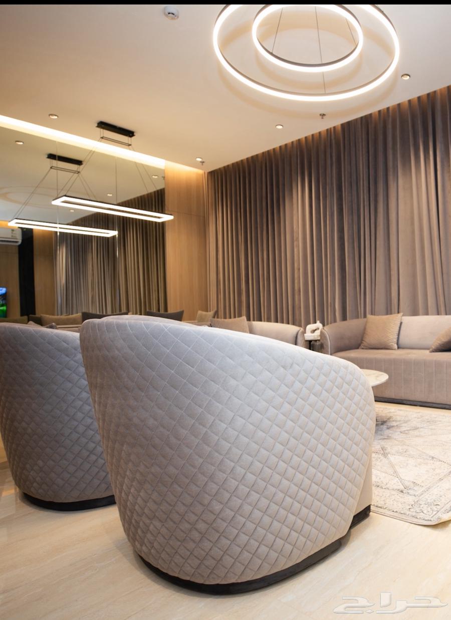 شقة 3 غرف في الملقا 5