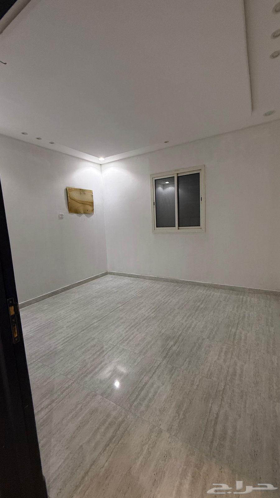 4 bedroom apartment in Al Rimal 5