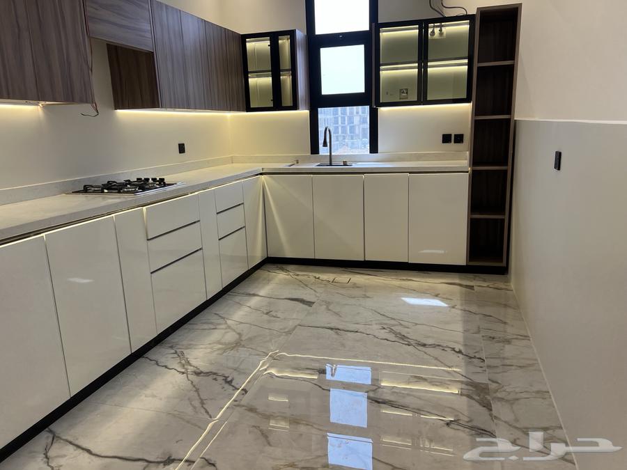 4 bedroom apartment in Al Aridh 4