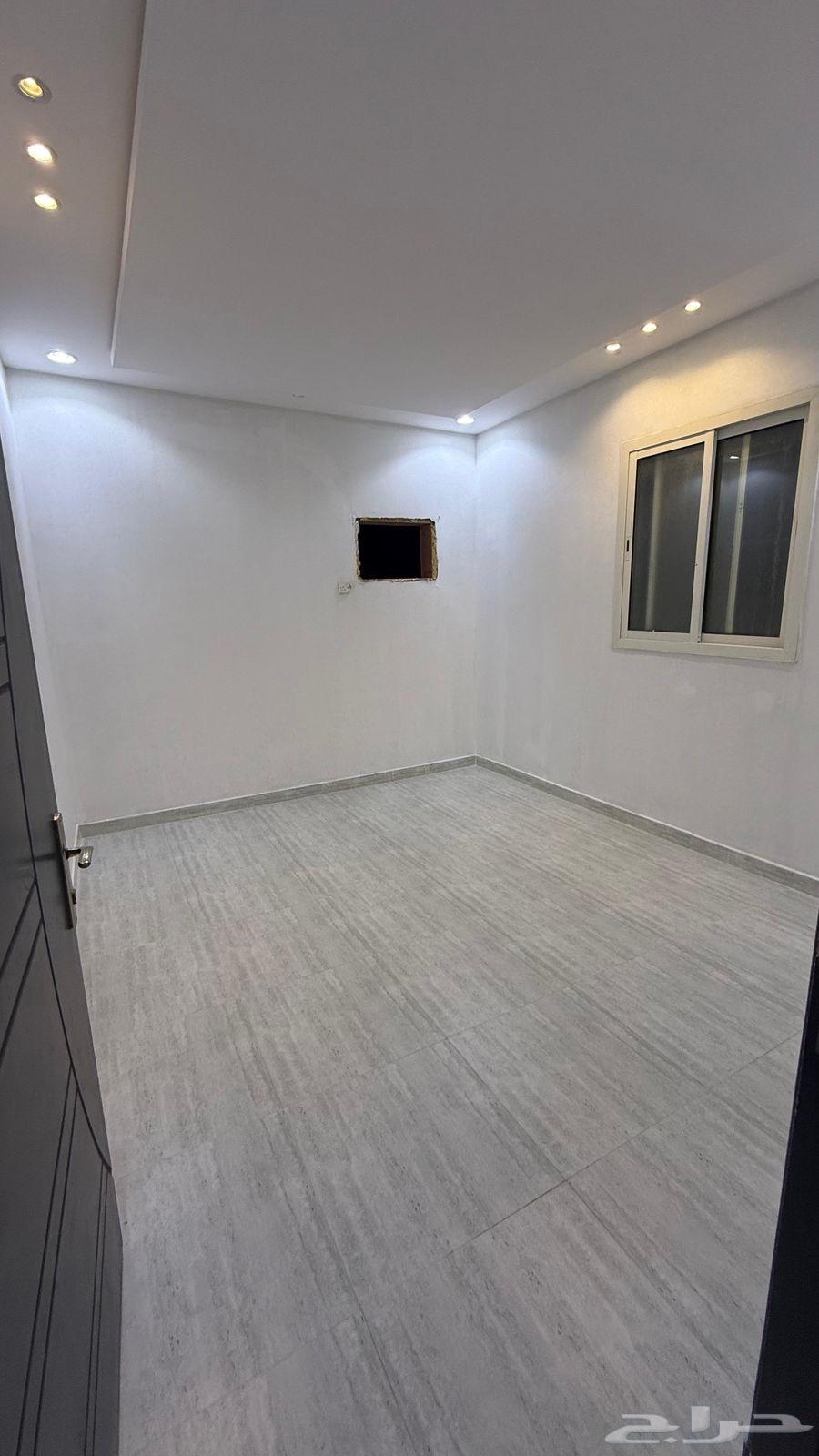 4 bedroom apartment in Al Rimal 4