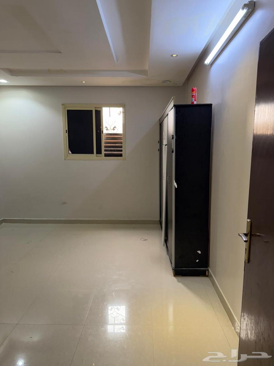 شقة 5 غرف في طويق 3