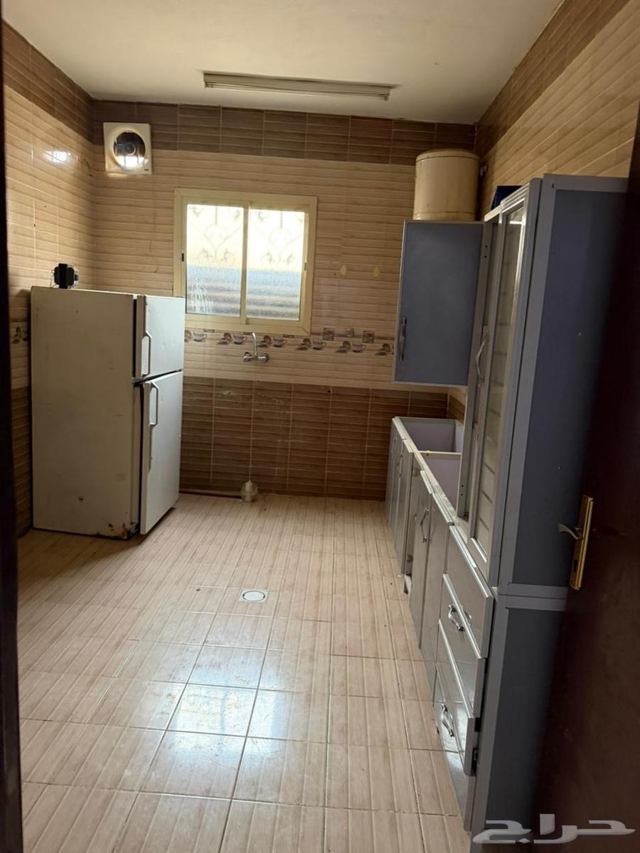 شقة 5 غرف في طويق 5